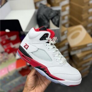 Jordan 5 Fire Red Black Tongue 2025 - Authentic!